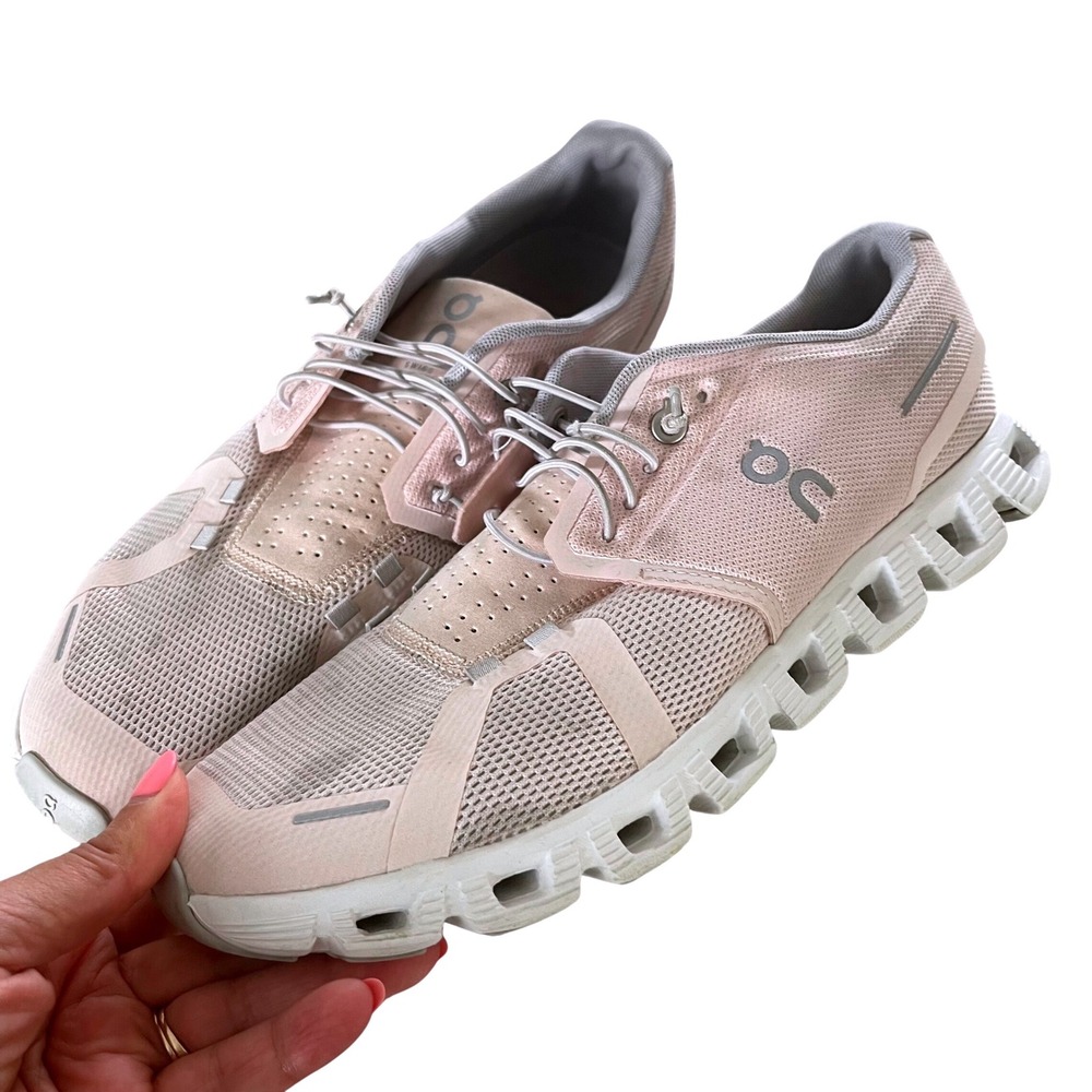 On Cloud 5 Running Shoes Womens 11 Pink Rose Athleisure Lightweight Sneakers